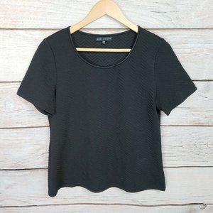 Napa Valley Petite M Ruffled Short Sleeve Shirt